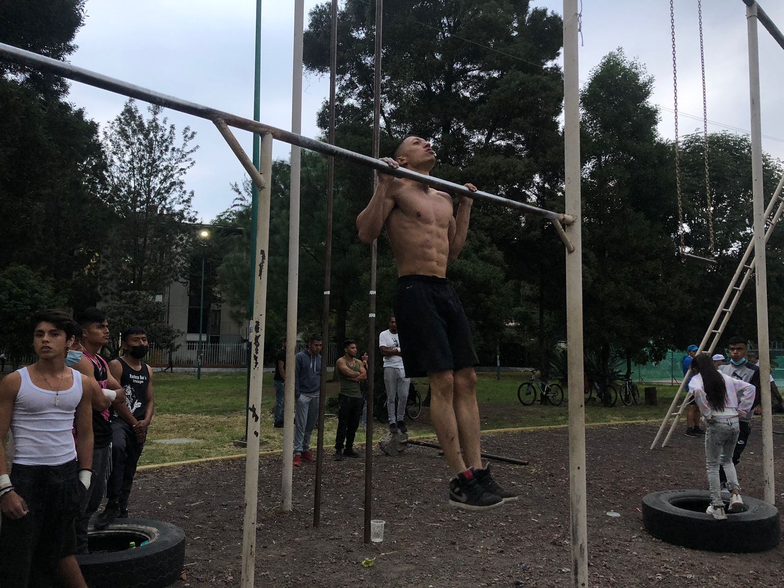 Mejores Escuelas De Box En Venustiano Carranza CDMX Cerca De Mi 1755 Gimnasio Barras El Lago Iztacalco en Ciudad De México